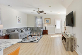 Pet-Friendly Wilmington Home - 2 Mi to Riverwalk